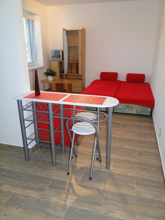 Apartment Lhota