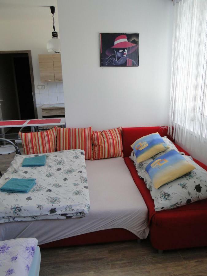 Lhota Apartment